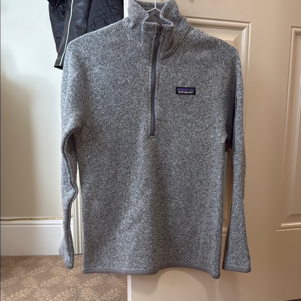 Patagonia Men's Gray Sweater